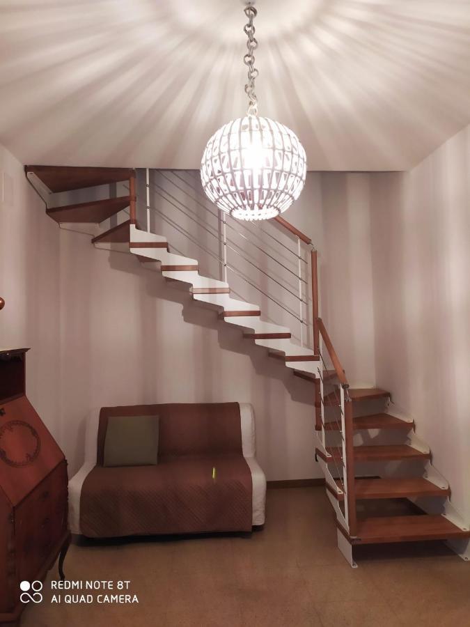 Appartamento Dante Alighieri House Bari Esterno foto