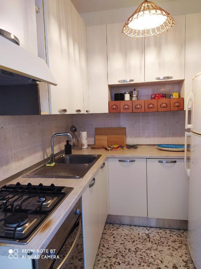 Appartamento Dante Alighieri House Bari Esterno foto